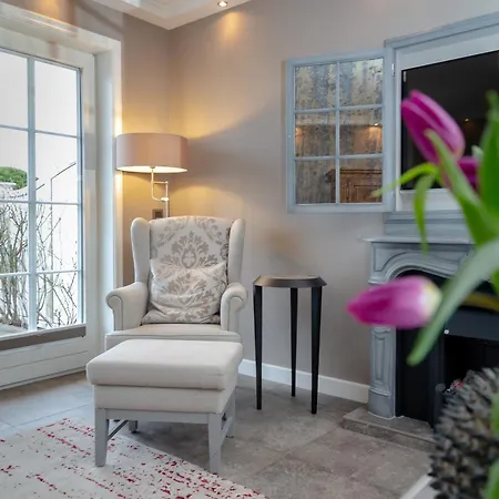 Daire Soenshoern 16 Dikjendeel